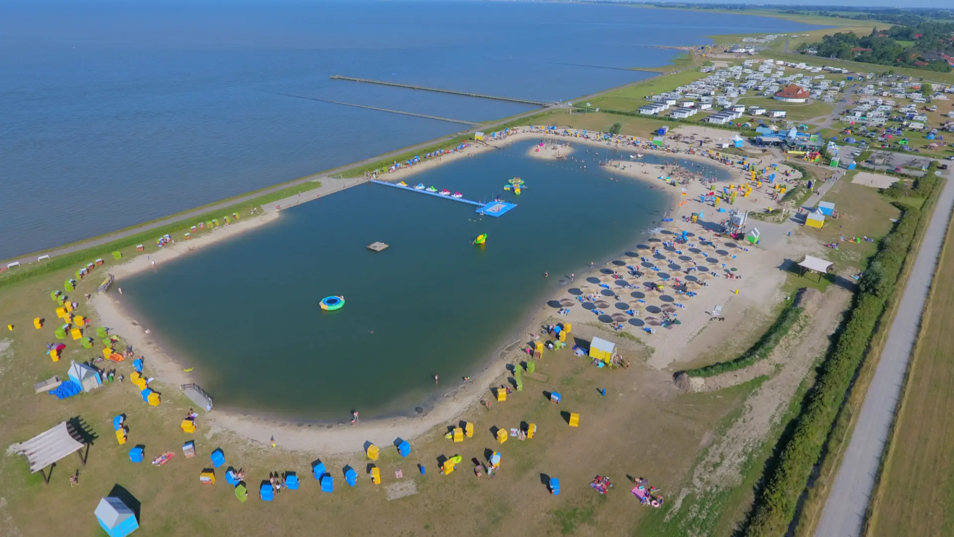 Nordsee-Lagune Tossens: Badesee mit Nordseewasser